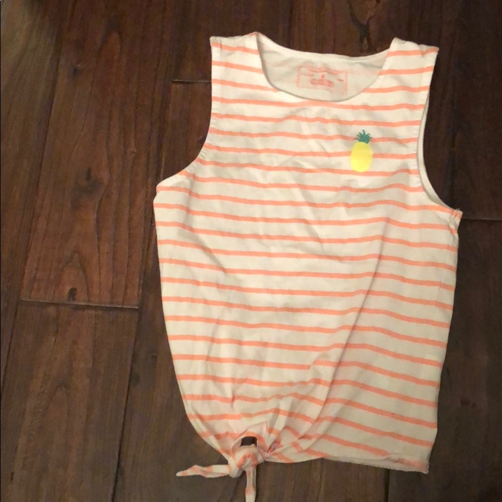 Pineapple shirt girls 9-10